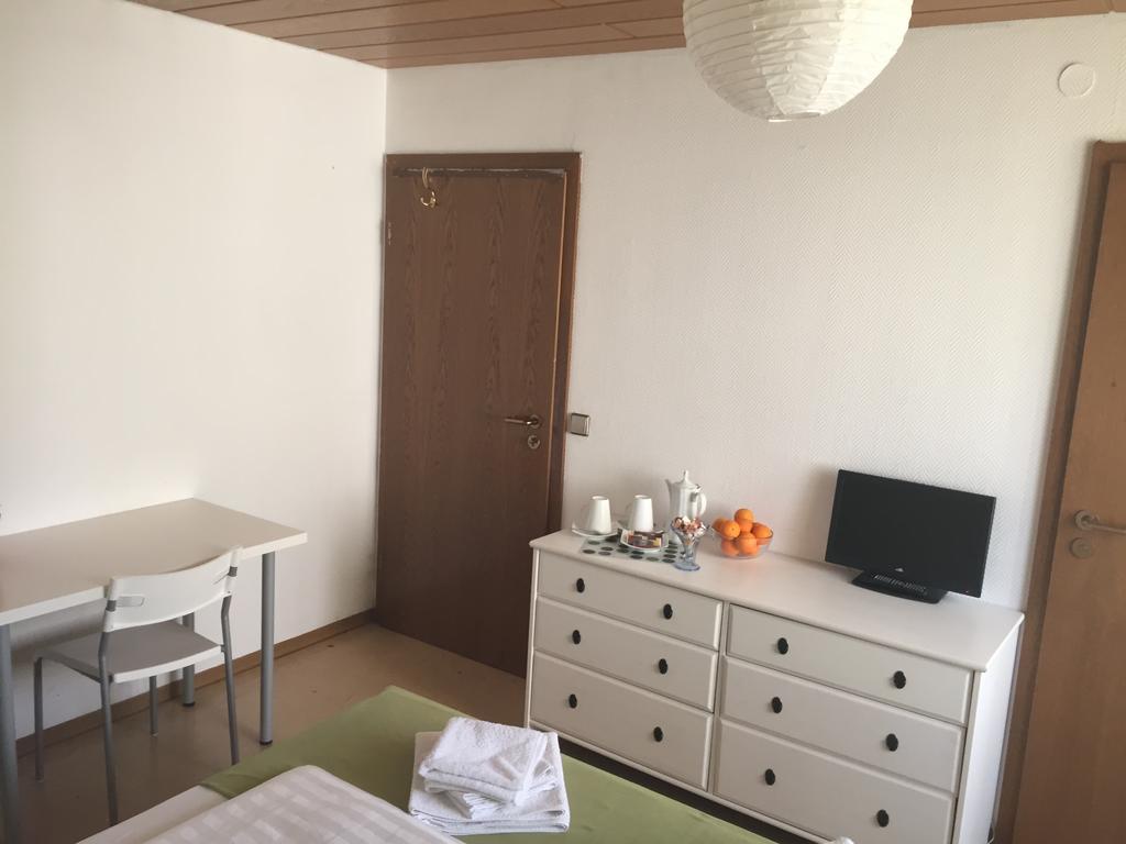 Motels21 Sersheim Pokoj fotografie
