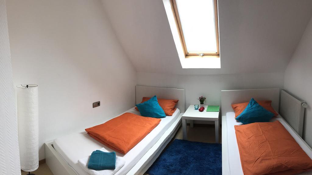 Motels21 Sersheim Pokoj fotografie